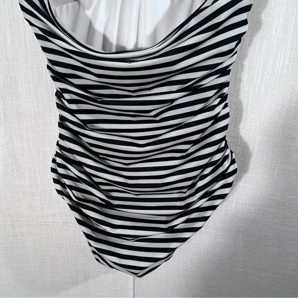 Victoria’s Secret Black & White Striped The Forever One Piece Swimsuit Size M - Picture 10 of 13